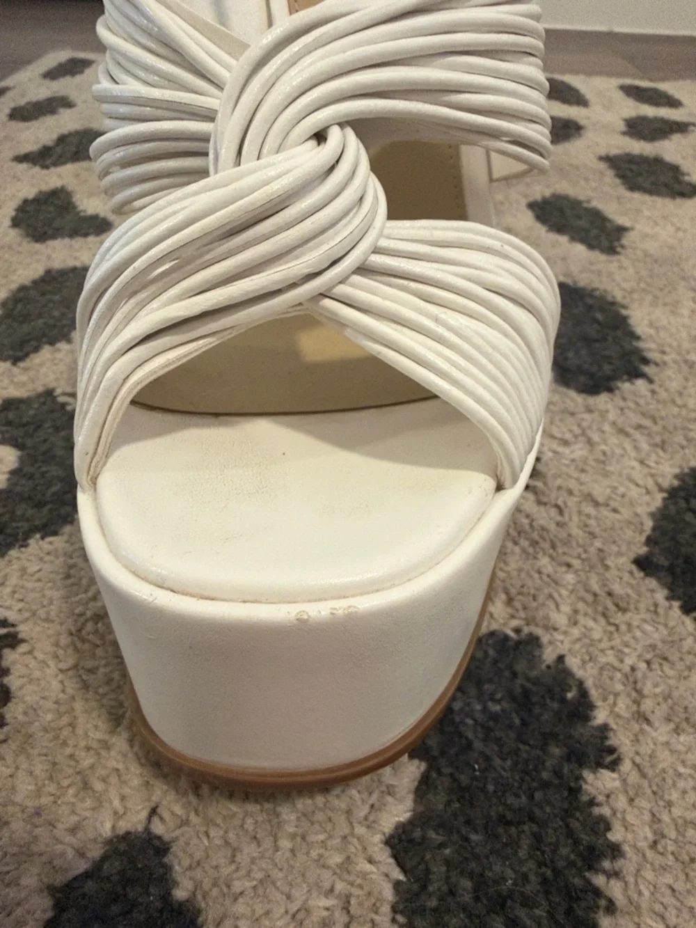 Women’s Michael Kors White Platform Knot Strap Sandals Heels